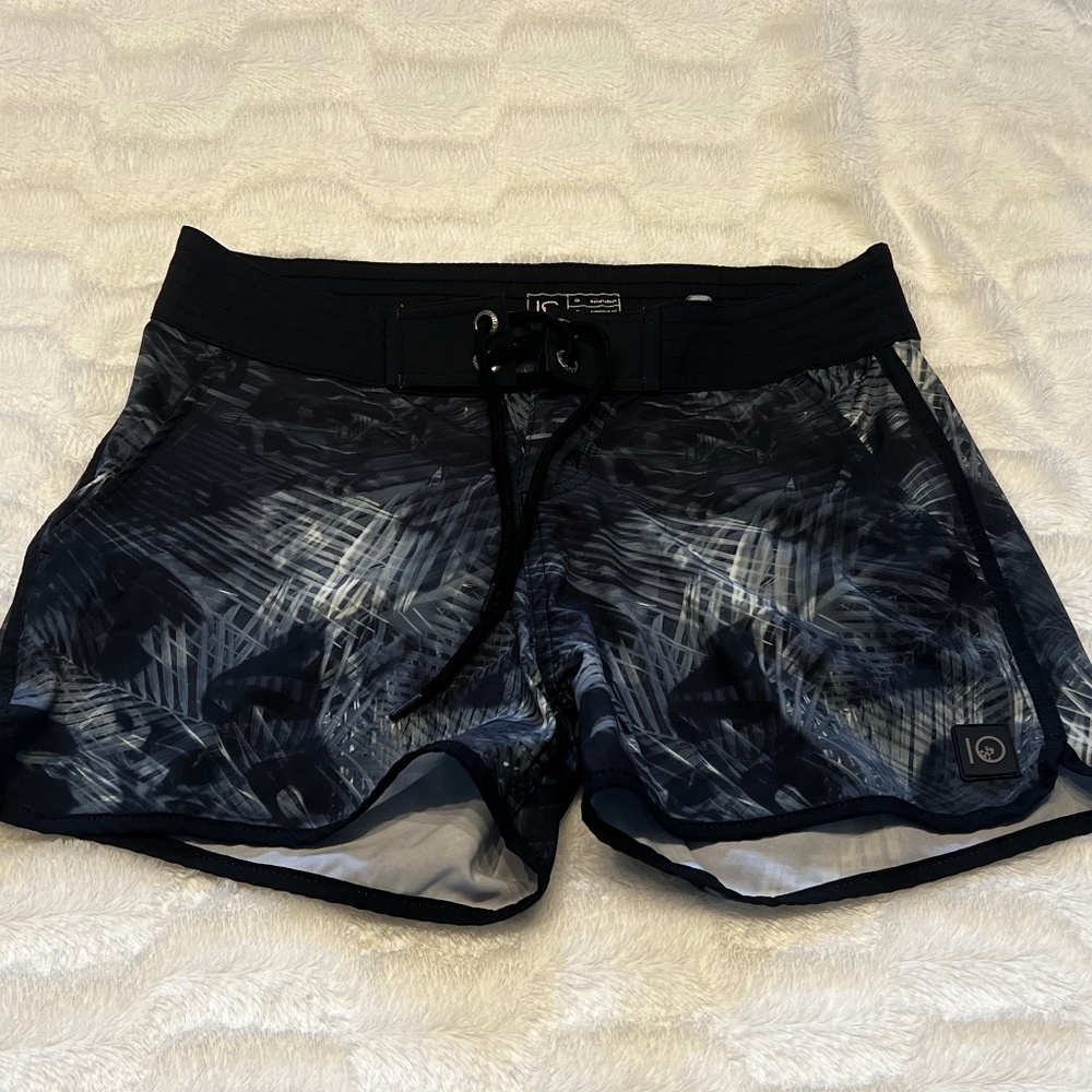 10Tree board shorts - Size S - Zipper pocket